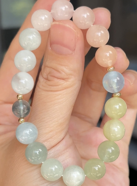 石头的日记  温柔秀气天然彩色渐变摩根石渐变配海蓝宝绿萤石手串