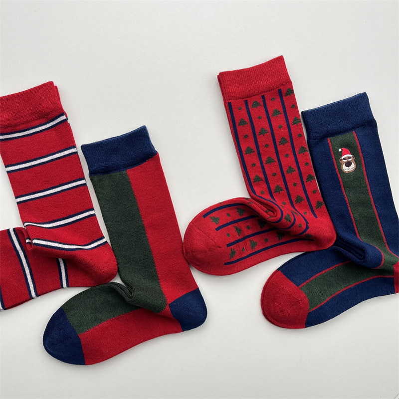 圣诞袜子女秋冬撞色条纹羊毛袜日系费尔岛小熊中筒袜大红色新年