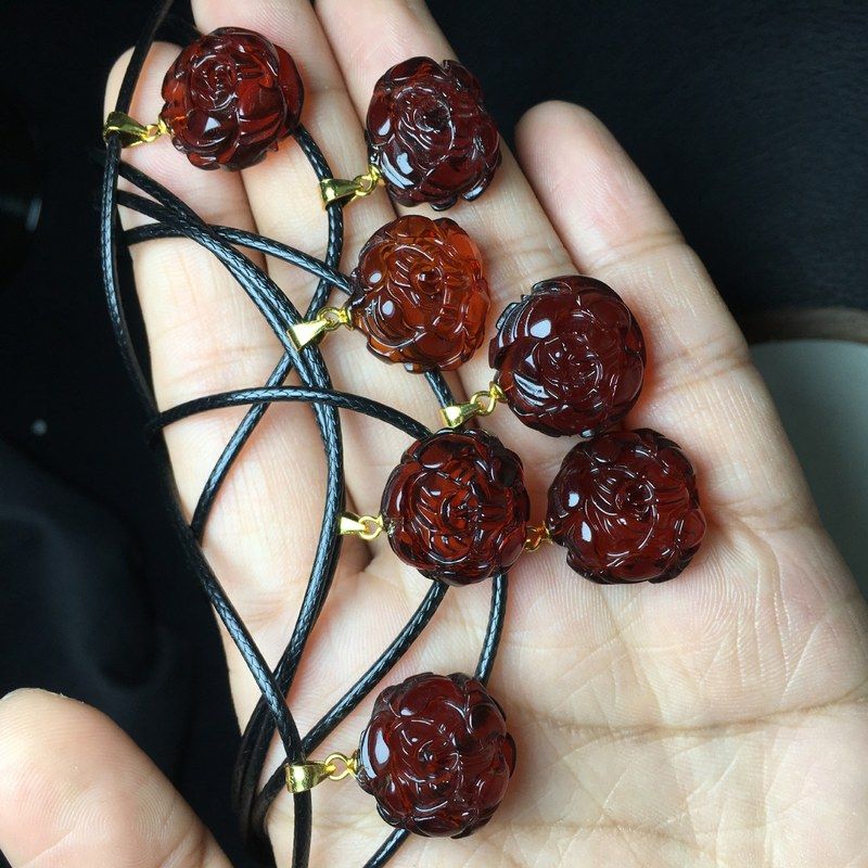 天然血泊吊坠，s925银扣镶嵌，