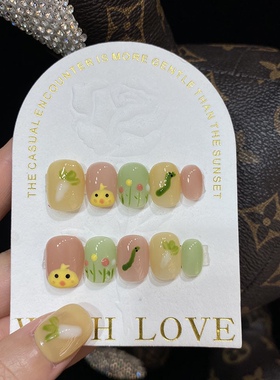 清货款手工穿戴甲手绘可爱十二生肖幸运色白菜小鸡短方圆