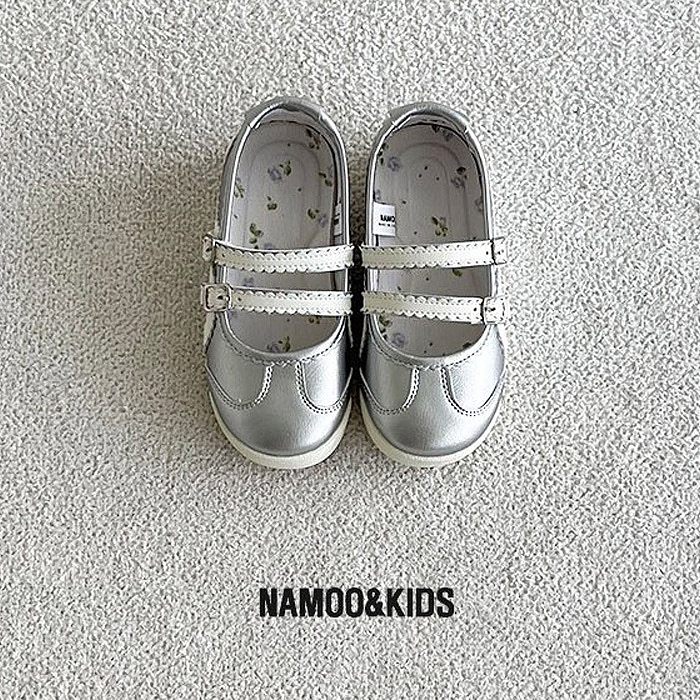 2025秋款韩国童鞋代购NAMOO女孩宝宝百搭时尚儿童船鞋运动休闲鞋