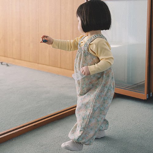 韩国童装代购2026春季新款melmel女孩百搭印花儿童时尚背带裤