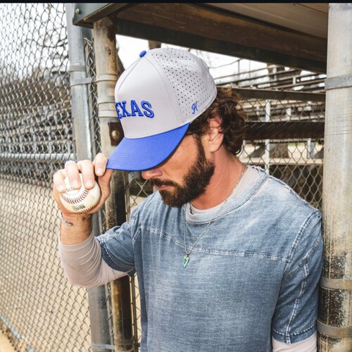 TEXAS ROAD BLUE PERFORMANCE HAT 美激光孔高性能棒球帽防水吸汗