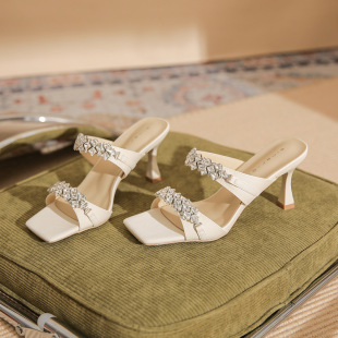 外穿凉拖鞋 方头水钻时尚 女细跟2026年新款 绝美一字带7cm高跟拖鞋