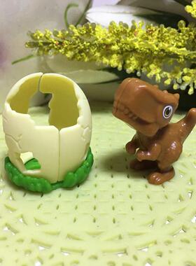 健达奇趣蛋拆出的小玩具恐龙世界系列摆件