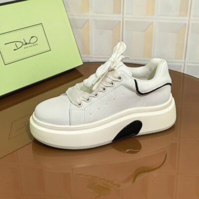 5D19/4CM牛皮清仓撤柜断码处理厚底增高透气休闲系带女款板鞋新款