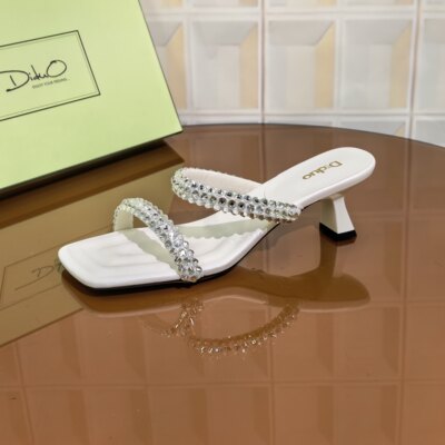 7A19/4CM法式清仓撤柜断码处理水钻一字拖高跟外穿夏季女款露趾