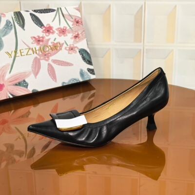 1043/3CM胎牛皮断码撤柜清仓处理休闲高跟尖头鞋子套脚浅口女单鞋