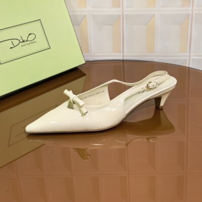 Y709/4CM牛漆皮清仓撤柜断码处理时尚百搭包头细跟尖头夏季女士凉