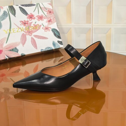 6667/3CM胎牛皮清仓撤柜断码处理气质修面皮黑色春季粗跟浅口薄款