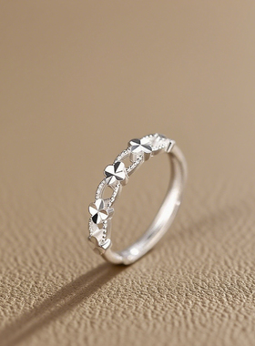 999纯银四叶草元素戒指轻奢爆款