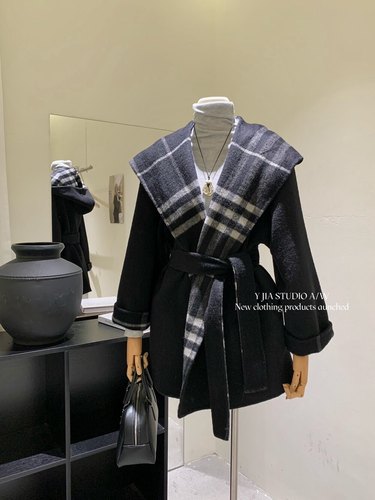 Y.JIA 伊嘉流浪巴黎法式复古格纹高级感斗篷双面羊毛呢大衣外套女