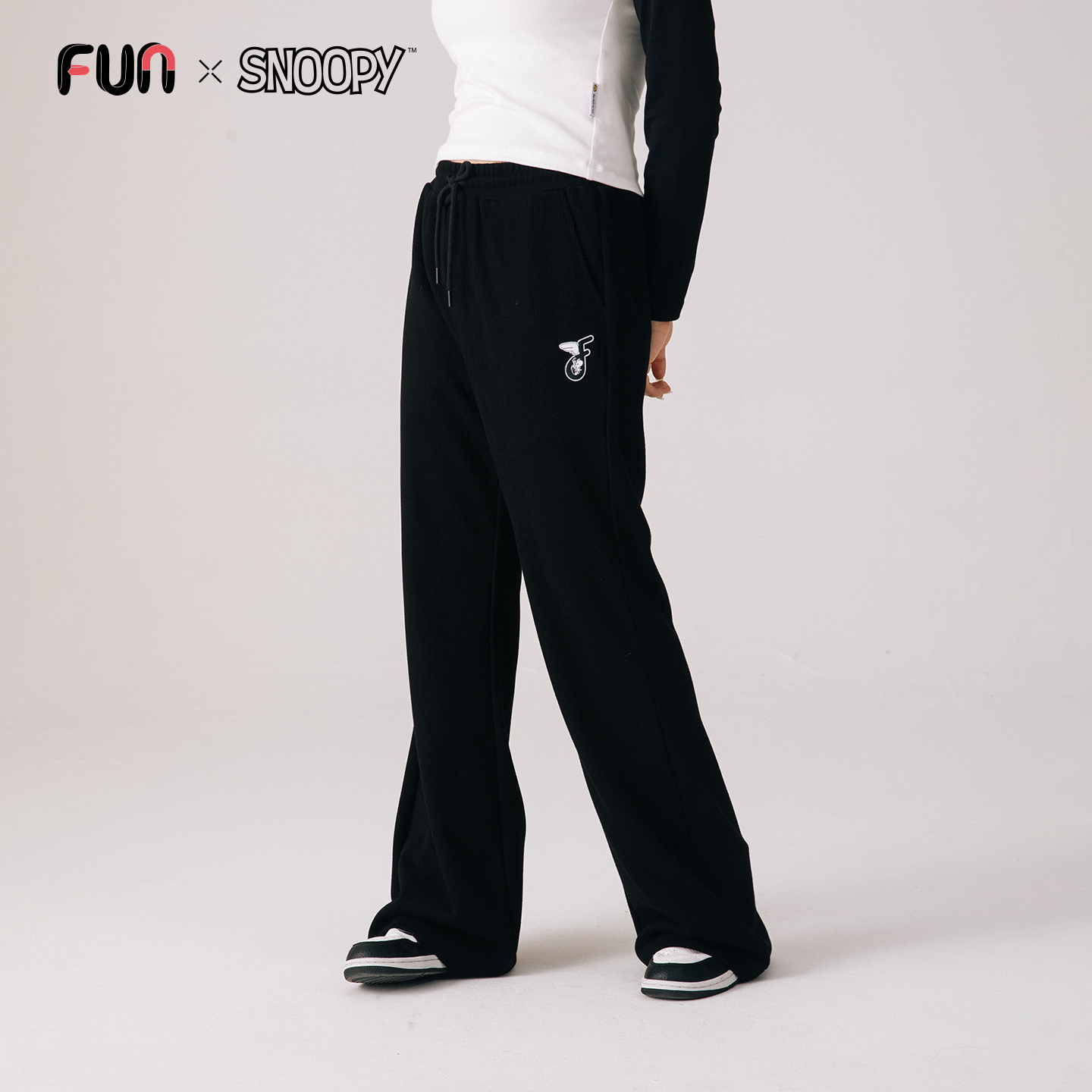 Fun休闲长裤女2025年秋冬新款史努比联名卡通百搭简约直筒裤