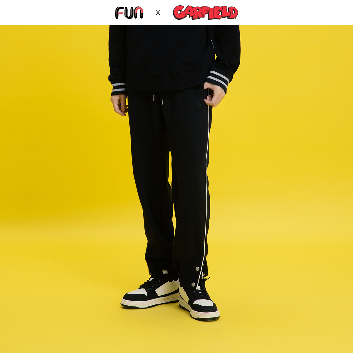 2025春夏线下商场同款fun x Garfield加菲猫联名款运动束口长裤