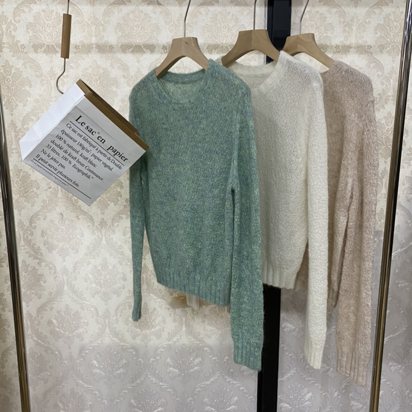 一起家冬上新法式慵懒风圆领宽松保暖毛衣（含30.0羊驼毛）20133