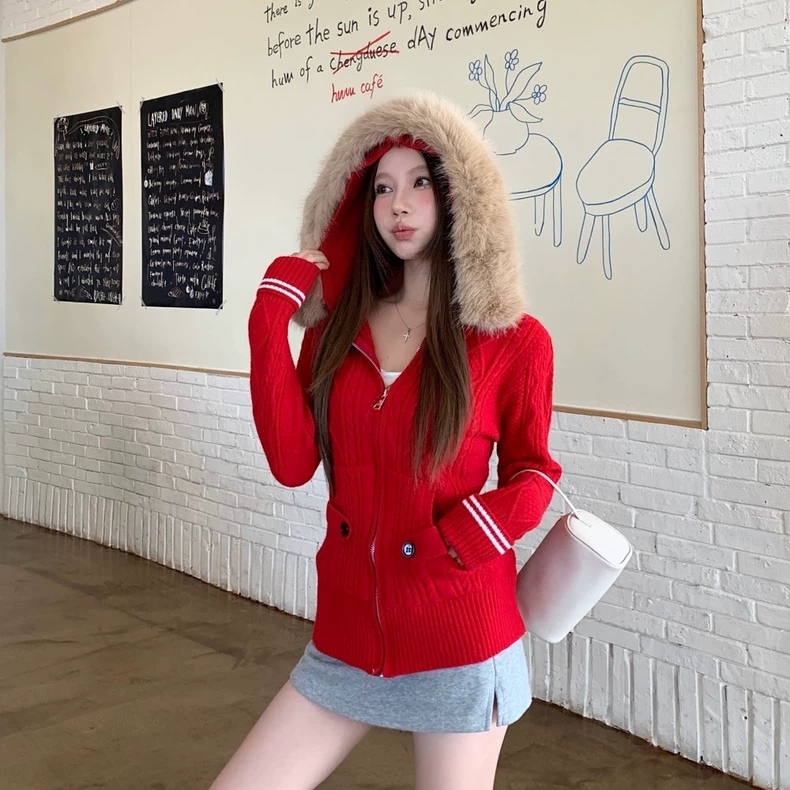 一起小众设计帽保暖显瘦日常毛衣(配可拆卸环保毛毛)L-124YS6860