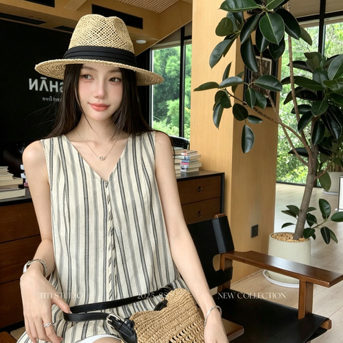 一起起极简气质V领条纹棉麻荷叶边宽松背心小衫(配腰绳)