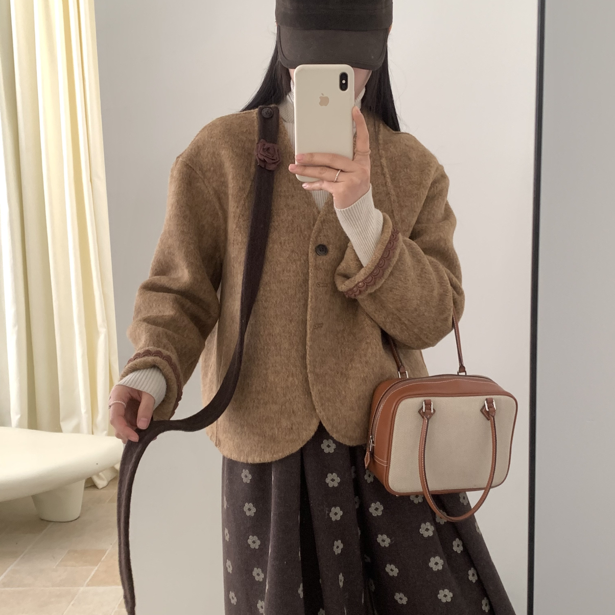 一起高级感设计花朵飘带羊毛外套(配飘带)(含70.6羊毛)120311W37