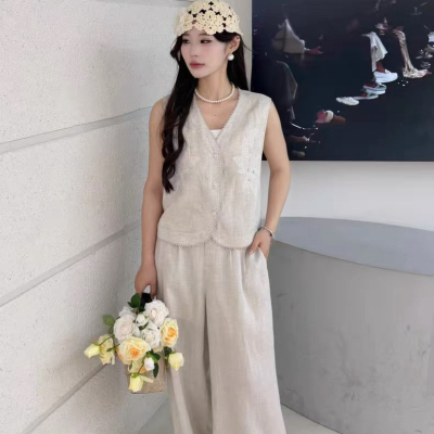 一起设计气质百搭高级感刺绣V领马甲+宽松休闲裤套装6837