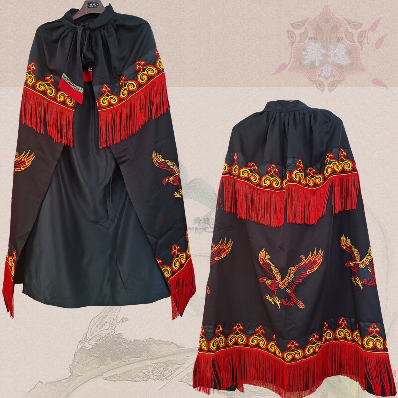 小个子彝族披风男女查尔瓦斗篷火把节斗篷贵州威宁彝族民族服装