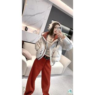 休闲时尚 熙薇 新款 2025冬季 连帽羽绒服外套H6416 墨穹星暖