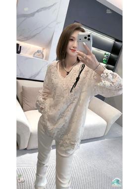 熙薇【认真的雪】2025冬季新款时尚重工欧货大版蕾丝上衣H6586