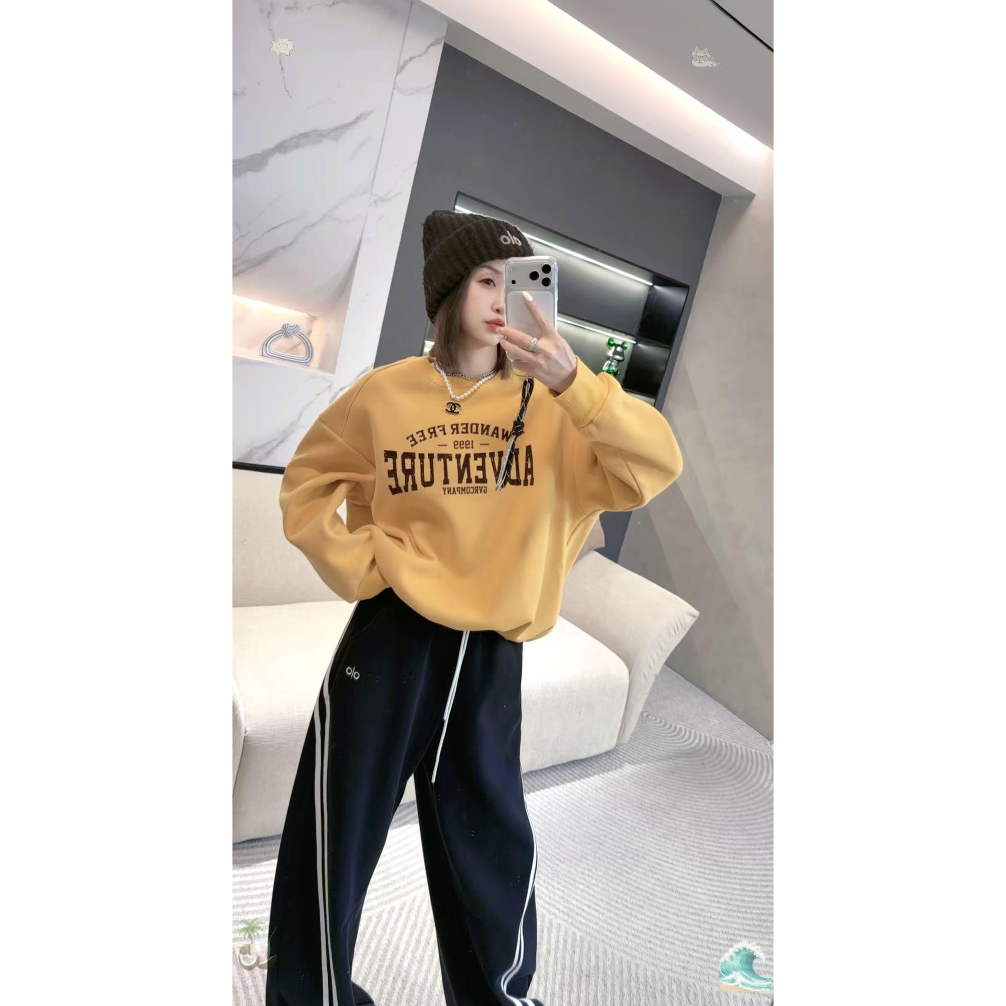 熙薇【冒险漫章】2025冬季新款时尚百搭加绒抽绳卫衣H6334