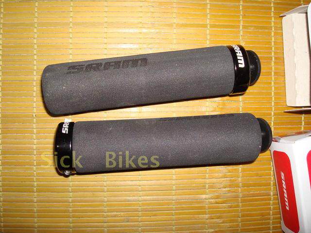 Poignées de vélo - Ref 2343697 Image 4