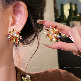 新岁烟火~闪钻烟花耳钉女轻奢高级感新年耳环2026新款气质耳饰冬