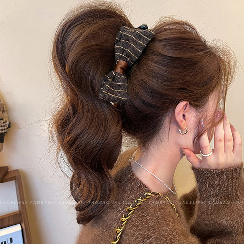 条纹蝴蝶结香蕉夹抓夹女2025新款