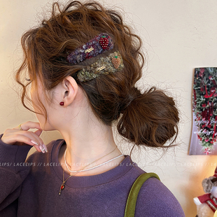 草莓毛绒金标发夹女2026新款高端刘海夹子前额头饰甜美侧边夹发卡