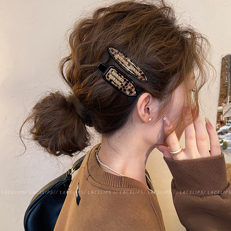 韩系豹纹字母发夹女2025新款