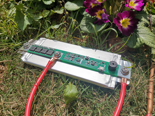 3.7V手持微型自带400A锂电池点焊机diy全套配件 单片机控制板焊笔