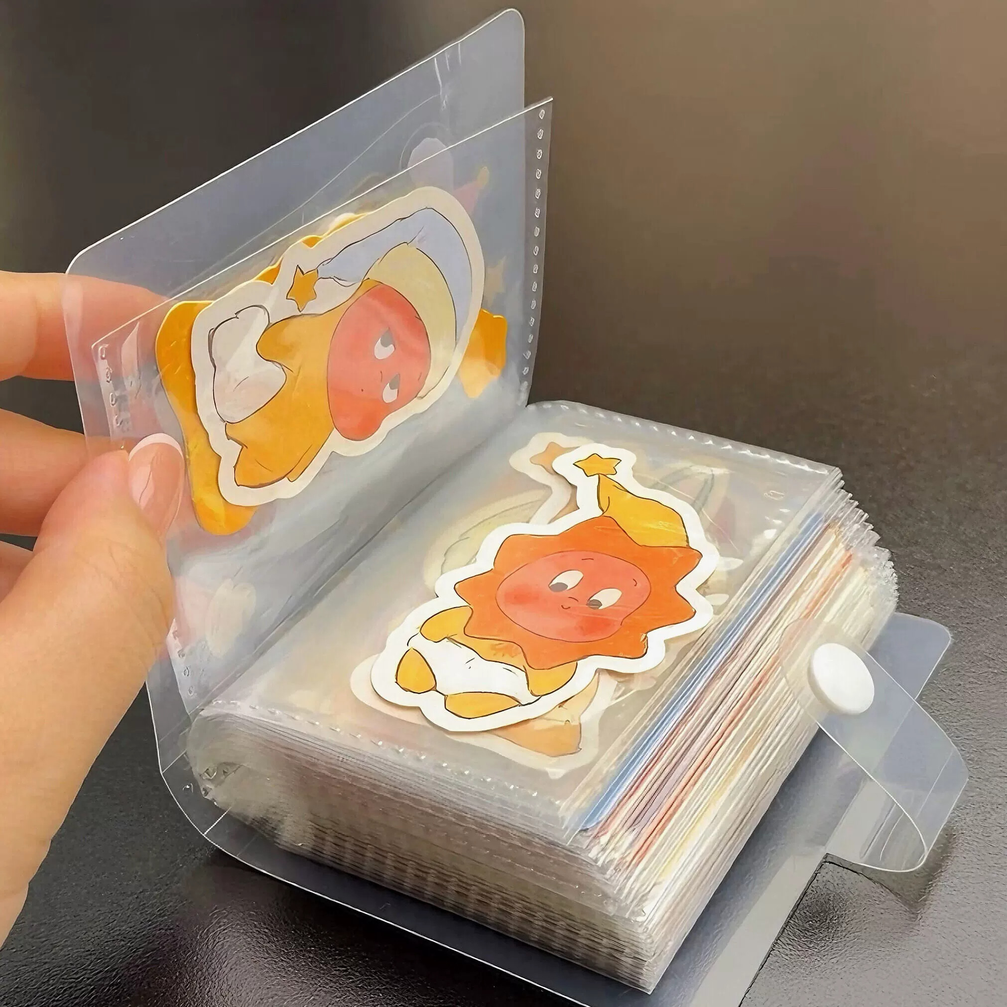 盲盒卡片收纳册手办小卡简约磨砂透明按扣三寸迷你相册卡包拍立得