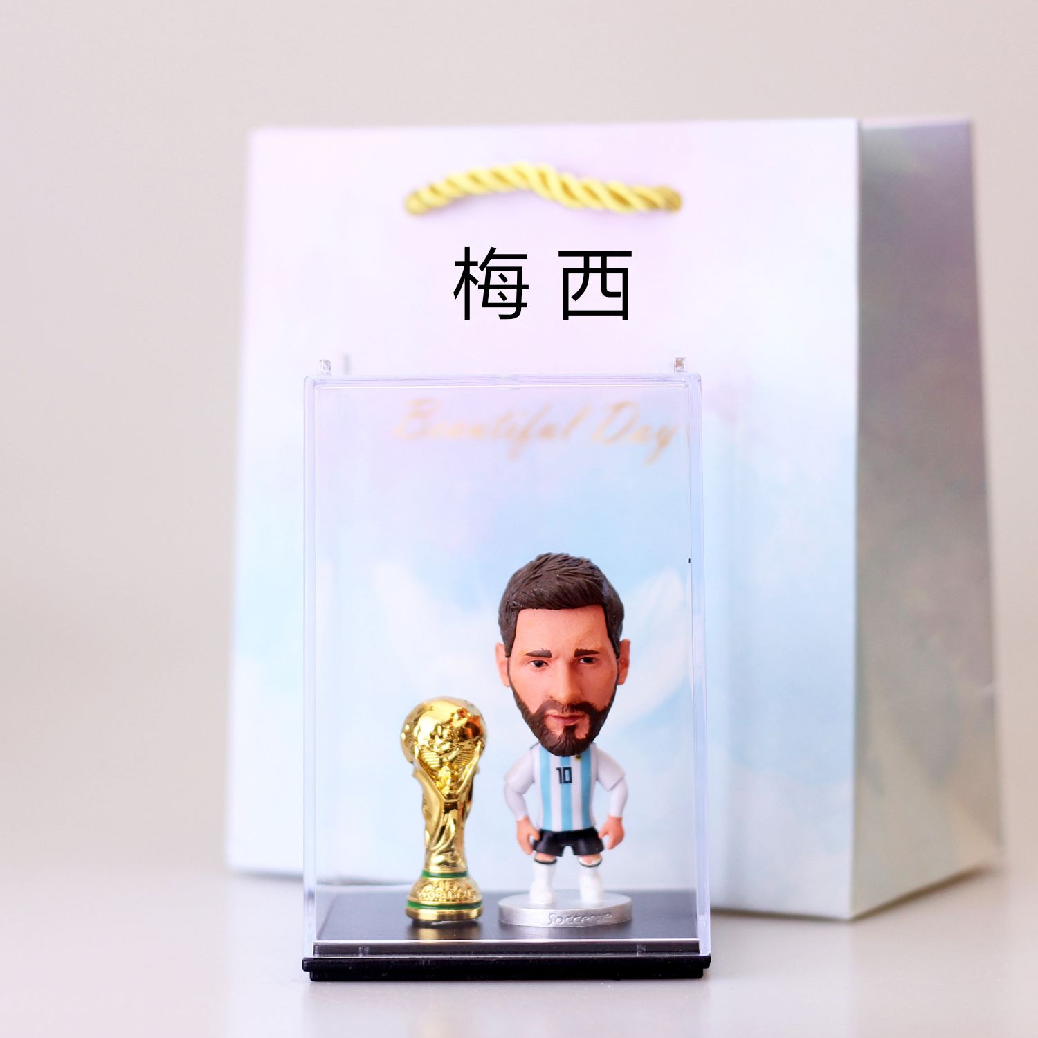 梅西手办周边足球摆件立体公仔人