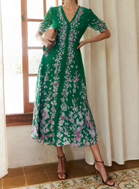 欧美时尚夏季新款精致V领短袖显瘦繁花文艺绿色碎花真丝连衣裙