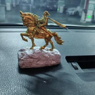 西楚霸王项羽骑马旅游纪念品宿迁旅游纪念品项王故里雕像车载摆件