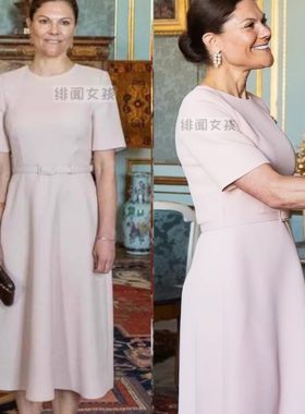 王妃同款连衣裙夏 时尚淑女大摆裙礼服裙浅粉色 显瘦遮肚大码女装