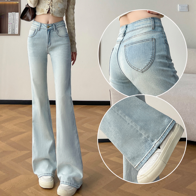 冰蓝色蜜桃臀微喇牛仔裤女