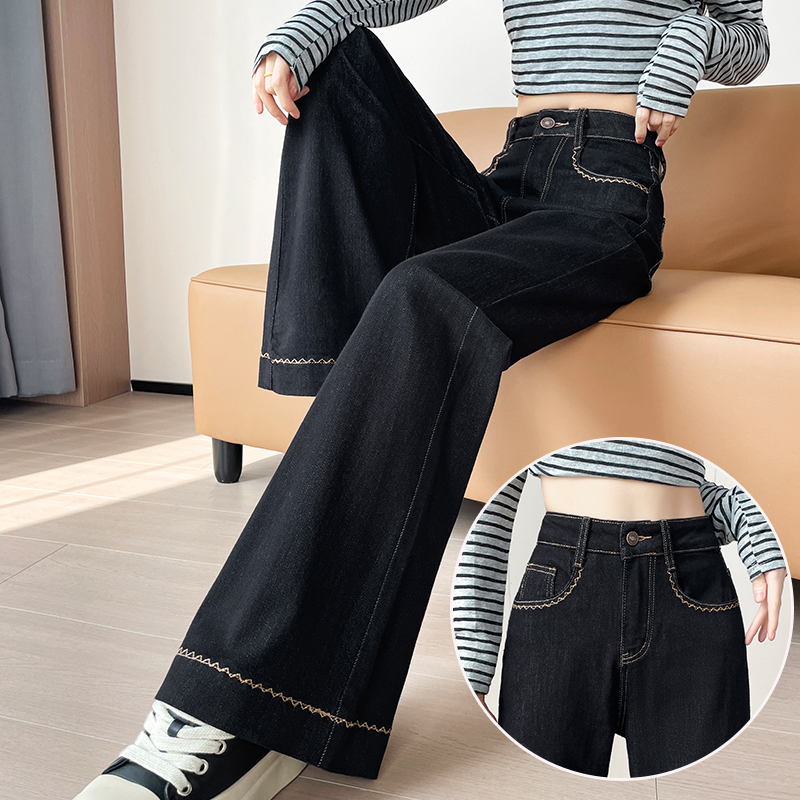 黑金色微喇叭牛仔裤女宽版阔腿裤