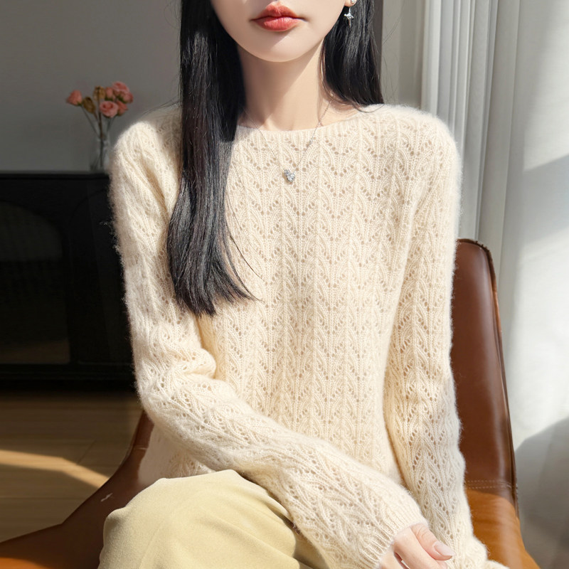 纯色羊绒衫女氛围感镂空针织衫薄款显瘦圆领长袖打底百搭洋气上衣