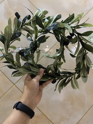 森系欧美希腊女神柳叶绿色橄榄叶花环仿真绿植头饰橄榄枝配饰摄影