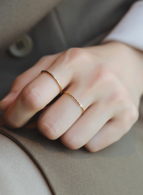 洗澡可戴 ZOXI不掉色开口素圈戒指女小众设计情侣食指戒高级感女