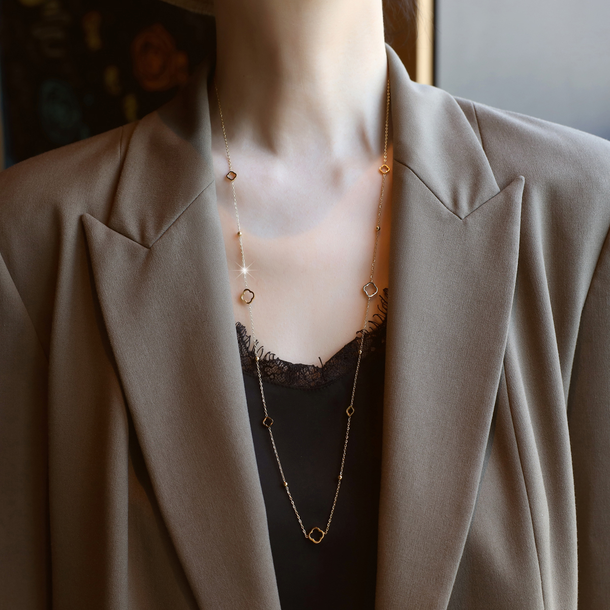 ZOXI不掉色四叶草毛衣链长款秋冬