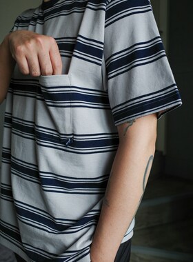 宽松条纹口袋短袖T恤｜ABBOZZO