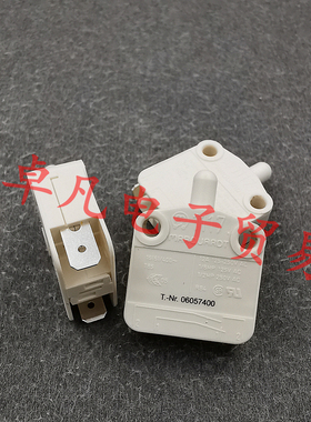 突尼斯产 1117. 常开触点 微动/点动开关 Marquardt 行程开关