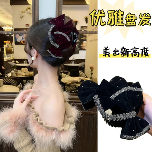 新款 丝绒蝴蝶结水钻抓夹女轻奢高级感麦穗盘发鲨鱼夹红色新年发夹