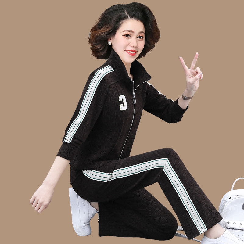 妈妈春装雪尼尔运动服套装女2025新款休闲中老年人春秋外套洋气