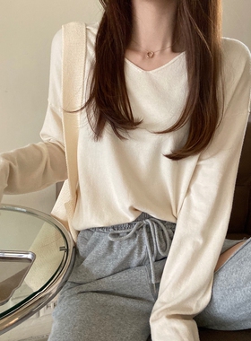 宽松V领黑色毛衣女慵懒风秋季新款高级感长袖套头针织衫外穿上衣