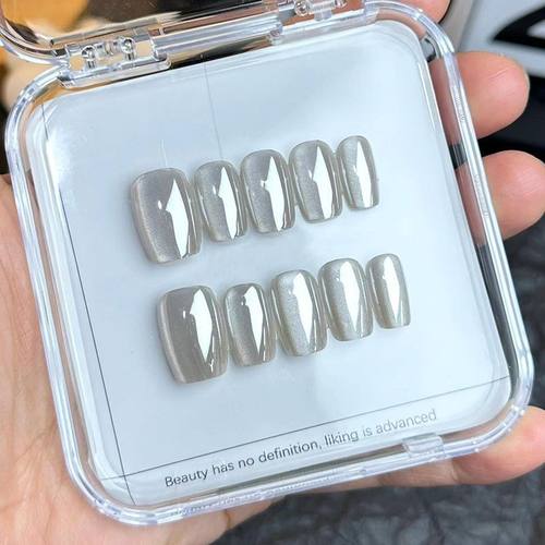 海莉同款美甲猫眼电镀穿戴甲